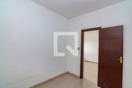 Quarto 2 de casa para alugar com 3 quartos, 90m² em Palmeiras, Belo Horizonte