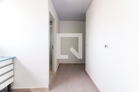 Cozinha e Área de Serviço de apartamento para alugar com 2 quartos, 35m² em Vila Dalva, São Paulo