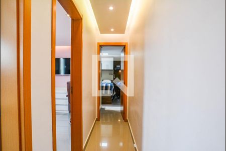 Corredor de apartamento à venda com 2 quartos, 54m² em Utinga, Santo André