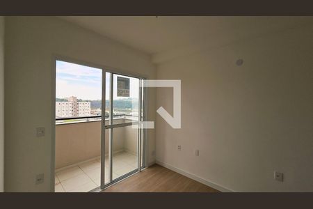 Sala de apartamento à venda com 2 quartos, 61m² em Jardim Colonia, Jundiaí