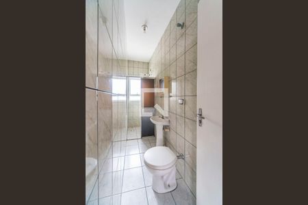 Banheiro  de casa para alugar com 1 quarto, 45m² em Parque das Nações, Santo André