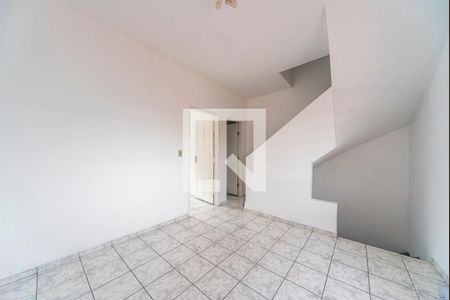 Sala e Cozinha  de casa para alugar com 1 quarto, 45m² em Parque das Nações, Santo André