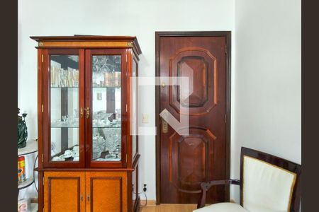 Entrada de apartamento à venda com 1 quarto, 60m² em Tijuca, Rio de Janeiro