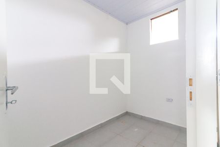 Quarto 2 de apartamento para alugar com 2 quartos, 24m² em Vila Dalva, São Paulo