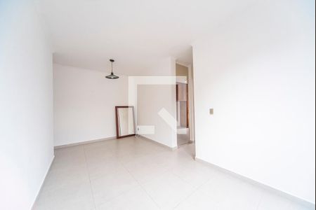 Sala de apartamento à venda com 2 quartos, 49m² em Cidade São Jorge, Santo André