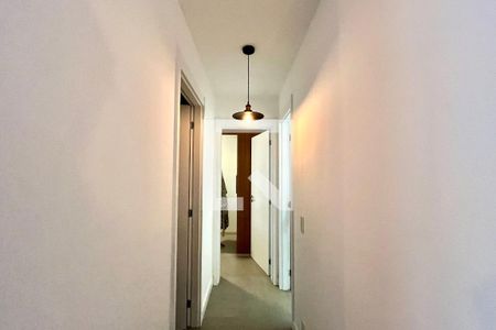 Corredor  de apartamento à venda com 2 quartos, 75m² em Jardim Prudência, São Paulo