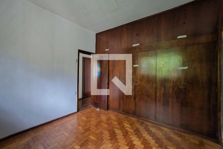 Quarto 1 de casa à venda com 3 quartos, 288m² em Padre Eustáquio, Belo Horizonte