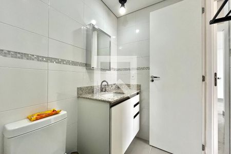 Banheiro da Suíte de apartamento para alugar com 2 quartos, 57m² em Vila da Saúde, São Paulo