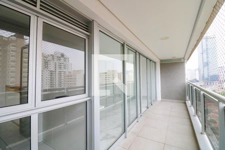 Apartamento à venda com 1 quarto, 58m² em Santo Amaro, São Paulo