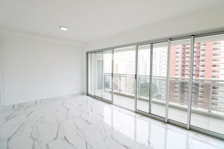 Apartamento à venda com 1 quarto, 58m² em Santo Amaro, São Paulo