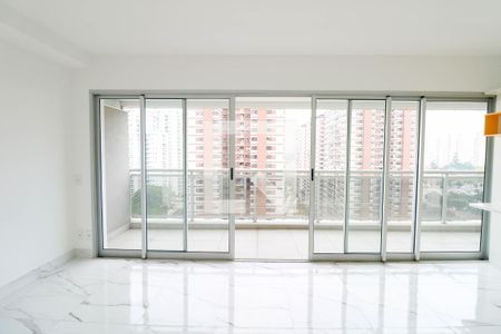 Apartamento à venda com 1 quarto, 58m² em Santo Amaro, São Paulo
