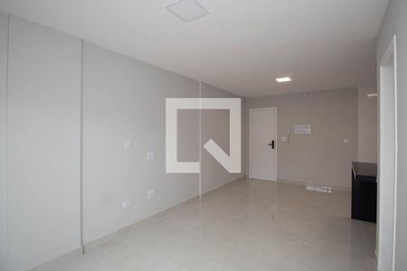Sala / Cozinha / Quarto  de kitnet/studio para alugar com 1 quarto, 32m² em Vila Santa Terezinha (zona Norte), São Paulo
