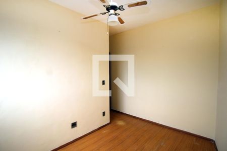 Quarto 1 de apartamento para alugar com 3 quartos, 120m² em Ramos, Rio de Janeiro