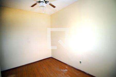 Quarto 1 de apartamento para alugar com 3 quartos, 120m² em Ramos, Rio de Janeiro