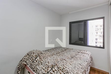 Suíte de apartamento à venda com 4 quartos, 68m² em Vila Mariana, São Paulo