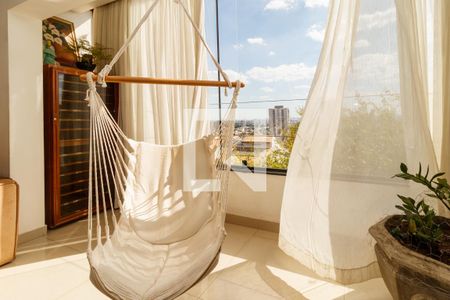 Sala de casa à venda com 5 quartos, 420m² em Vila Maria Alta, São Paulo