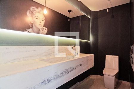 Lavabo de apartamento para alugar com 3 quartos, 190m² em Chora Menino, São Paulo