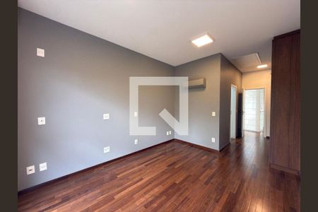 Casa à venda com 3 quartos, 310m² em Cidade Santos Dumont, Jundiaí