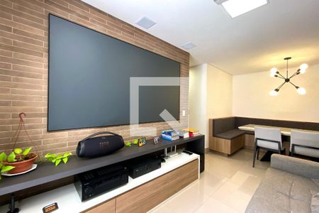 Sala de apartamento à venda com 2 quartos, 90m² em Santa Efigênia, Belo Horizonte