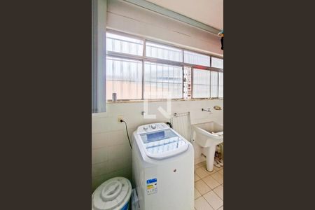 Cozinha e Área de Serviço de apartamento à venda com 3 quartos, 110m² em Serra, Belo Horizonte