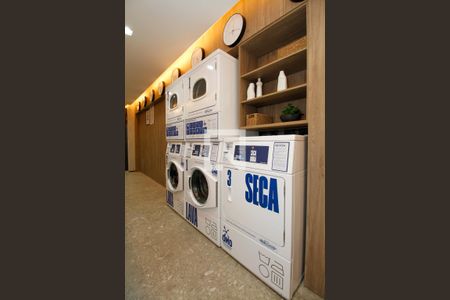 Área Comum - Lavanderia de kitnet/studio à venda com 1 quarto, 24m² em Pinheiros, São Paulo