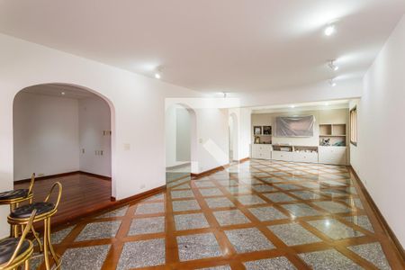 Sala de apartamento à venda com 3 quartos, 242m² em Indianópolis, São Paulo