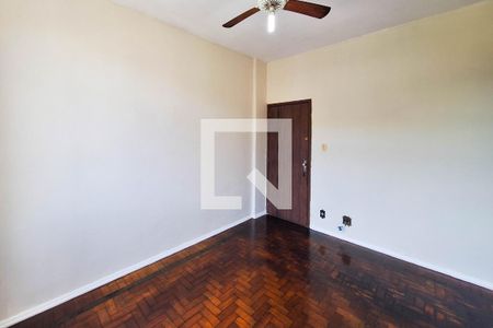 Sala de apartamento para alugar com 3 quartos, 90m² em Fonseca, Niterói
