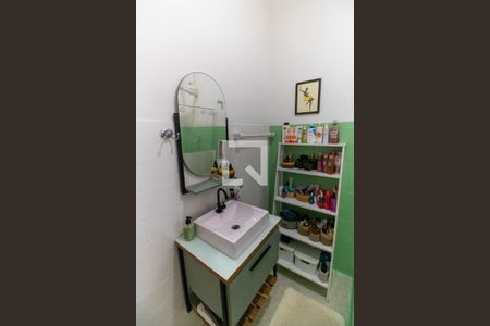 Banheiro de apartamento para alugar com 1 quarto, 40m² em Icaraí, Niterói