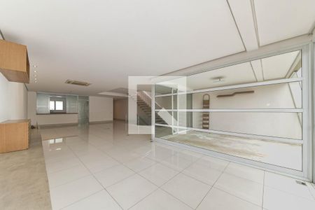 Sala de casa de condomínio para alugar com 4 quartos, 431m² em Campo Belo, São Paulo