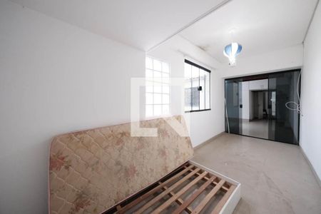 Quarto de casa para alugar com 2 quartos, 120m² em Parque Boturussu, São Paulo