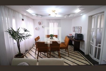 Apartamento à venda com 4 quartos, 185m² em Jardim Avelino, São Paulo