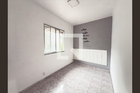 Quarto 1 de casa para alugar com 2 quartos, 55m² em Brás de Pina, Rio de Janeiro