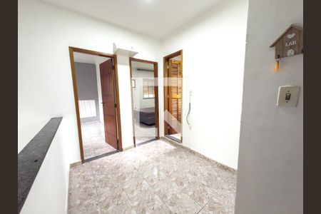 Sala de casa para alugar com 2 quartos, 55m² em Brás de Pina, Rio de Janeiro