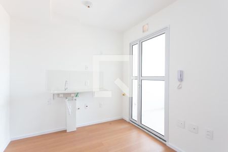 Sala / Cozinha  de apartamento à venda com 2 quartos, 28m² em Itaquera, São Paulo