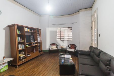 Sala de casa para alugar com 4 quartos, 150m² em Centro, Mogi das Cruzes