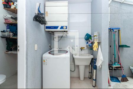 Área de Serviço de casa à venda com 3 quartos, 150m² em Vila Romana, São Paulo