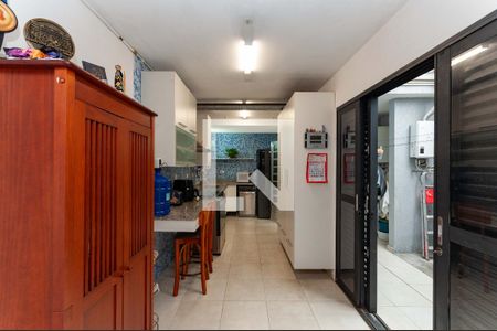 Cozinha de casa à venda com 3 quartos, 150m² em Vila Romana, São Paulo