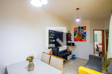 Sala de apartamento à venda com 2 quartos, 37m² em Vila Floresta, Santo André