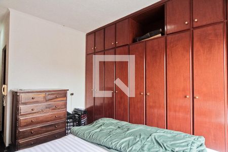 Suíte de casa para alugar com 3 quartos, 650m² em Parque Sao Domingos, São Paulo