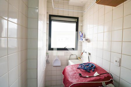 Cozinha de apartamento para alugar com 2 quartos, 60m² em Santo Amaro, São Paulo