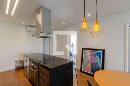 Cozinha de apartamento para alugar com 2 quartos, 72m² em Indianópolis, São Paulo