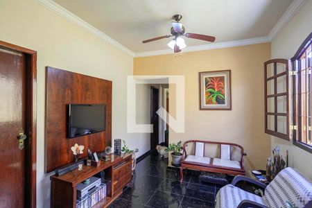 Sala 2 de casa à venda com 3 quartos, 300m² em Serrano, Belo Horizonte