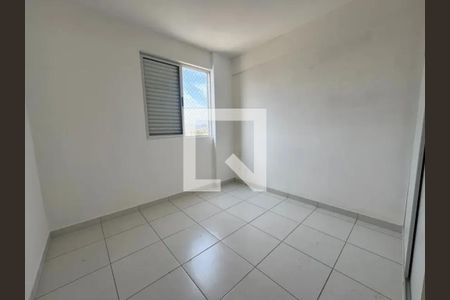 Quarto  de apartamento para alugar com 2 quartos, 65m² em Salgado Filho, Belo Horizonte
