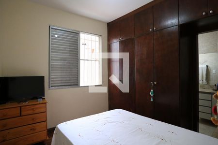 Suíte de apartamento para alugar com 3 quartos, 95m² em Sagrada Família, Belo Horizonte