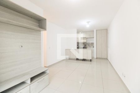 Sala  de apartamento à venda com 3 quartos, 67m² em Guaiauna, São Paulo