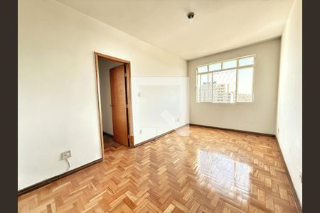 Apartamento à venda com 3 quartos, 90m² em Barro Preto, Belo Horizonte