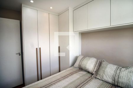 Quarto 1 de apartamento para alugar com 2 quartos, 50m² em Irajá, Rio de Janeiro
