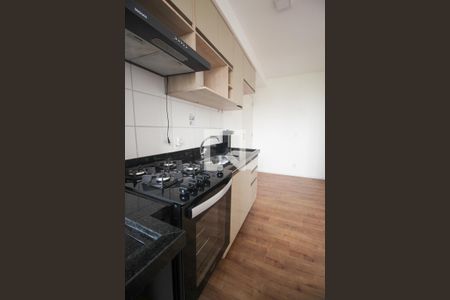 Sala e Cozinha  de apartamento para alugar com 2 quartos, 42m² em Vila Andrade, São Paulo