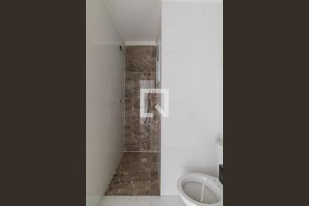 Banheiro Suíte 1 de casa de condomínio à venda com 2 quartos, 90m² em Vila Granada, São Paulo