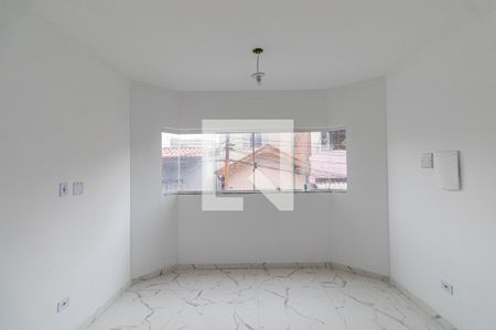 Sala de casa de condomínio à venda com 2 quartos, 90m² em Vila Granada, São Paulo